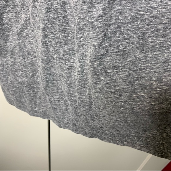 Men’s Harry Potter Hogwarts Crest T-Shirt - Picture 10 of 14